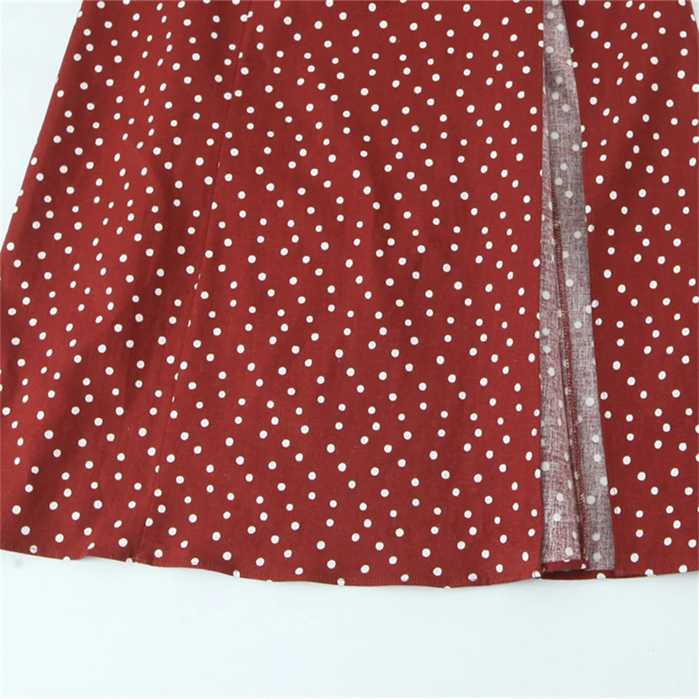 women's dress is fashionable slim and slimming with a polka dot temperament It is a new summer dress