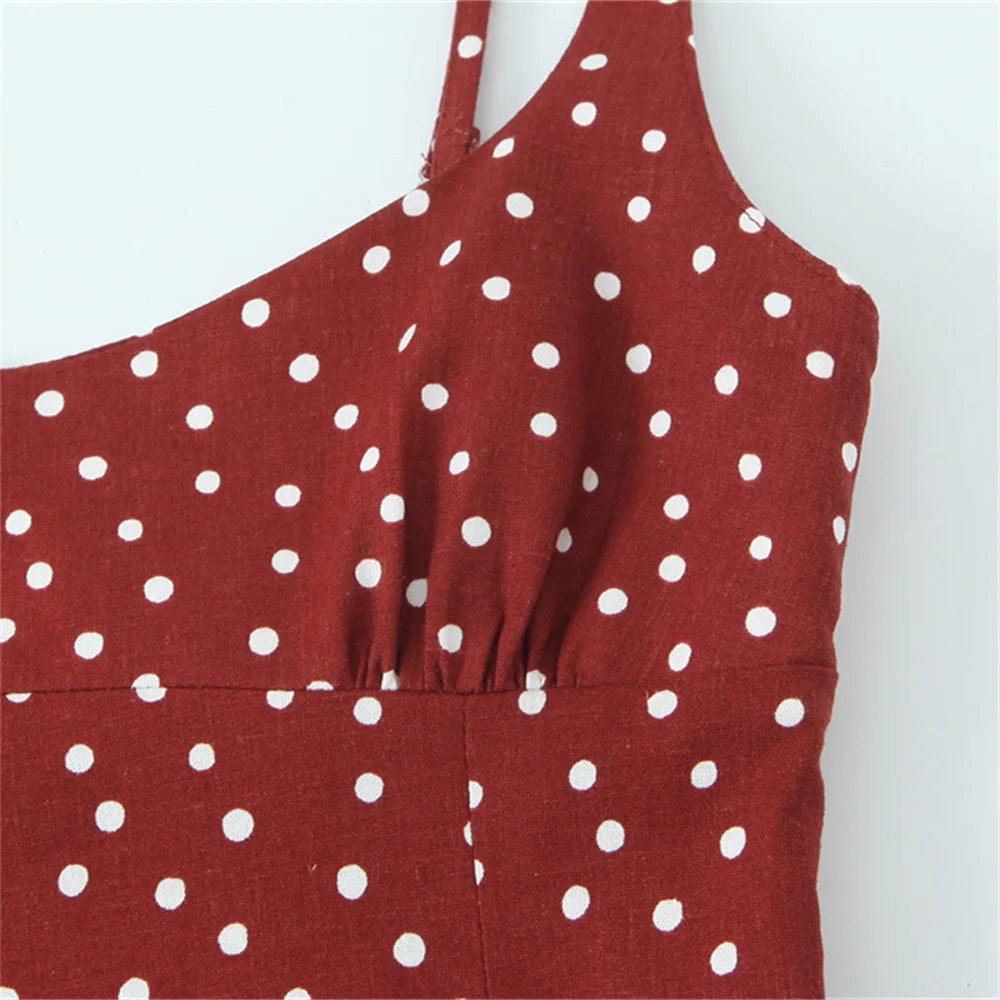 women's dress is fashionable slim and slimming with a polka dot temperament It is a new summer dress